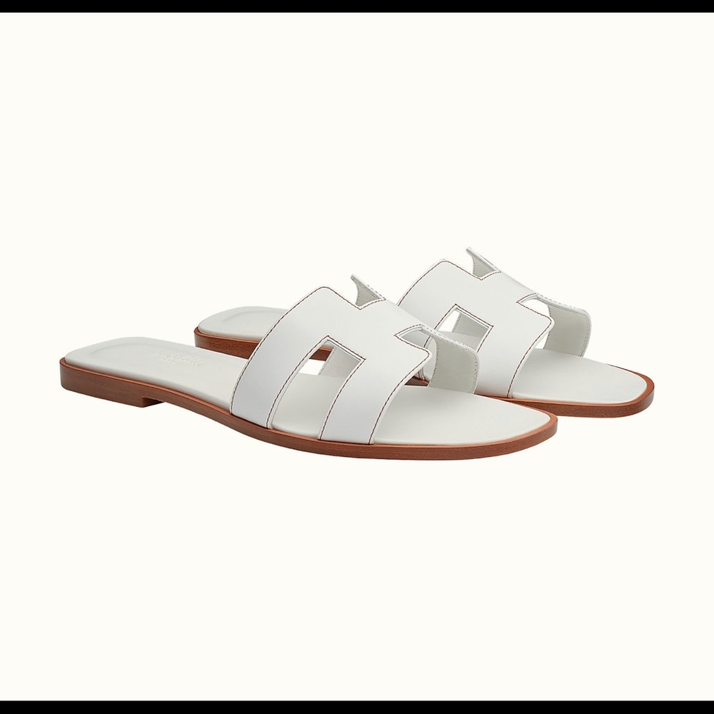 Hermès Oran sandal comes with box and receipt 38.5